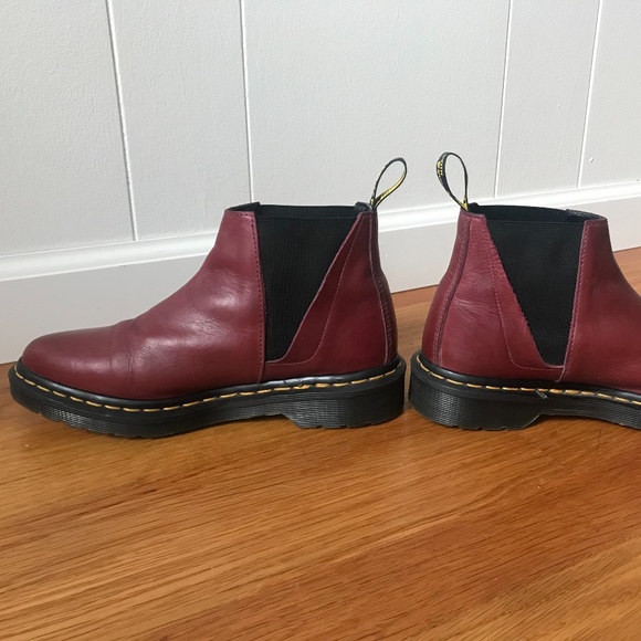 Dr. Marten Flora Chelsea Boot in Red SZ 6 - Picture 4 of 10